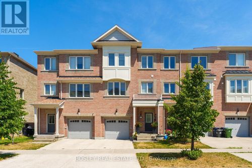 36 Pringdale Gardens Cir, Scarborough, ON, M1J0B1 | Card Image