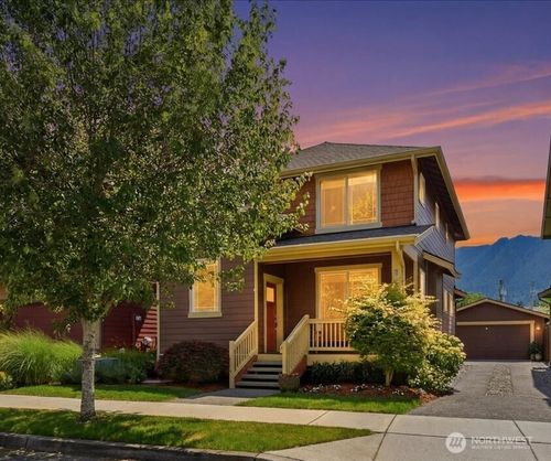 759 Ne 2nd St, North Bend, WA, 98045-5010 | Card Image