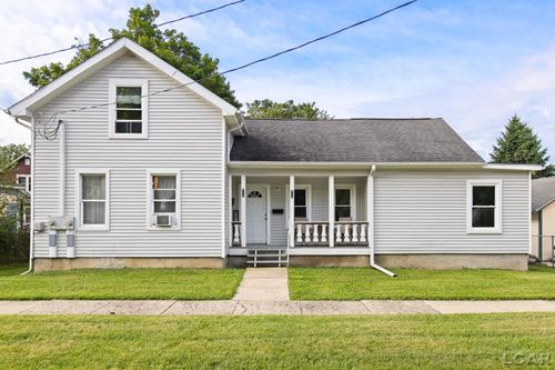 318 E Hunt St, Adrian, MI, 49221-2230 | Card Image