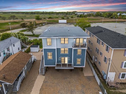 3-30 Cable Ave, Salisbury, MA, 01952-2716 | Card Image