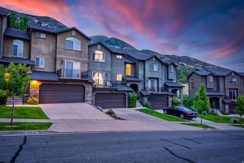 10432 N Sage Vista Ln, Cedar Hills, UT, 84062-8595 | Card Image