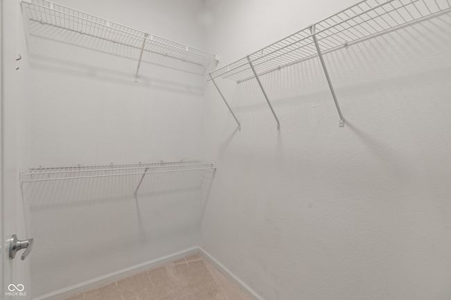 Walk in closet | Image 32
