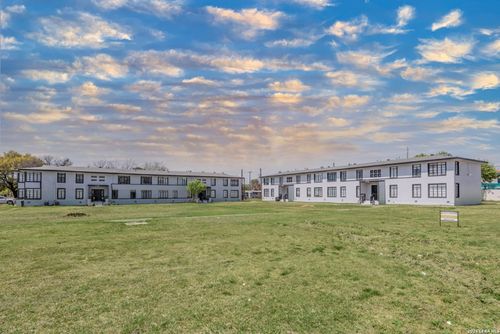 3-2347 Cincinnati Ave, San Antonio, TX, 78228-5548 | Card Image