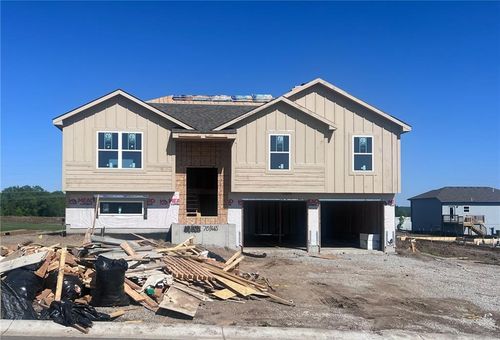 665 S Ranson Pl, Independence, MO, 64050 | Card Image