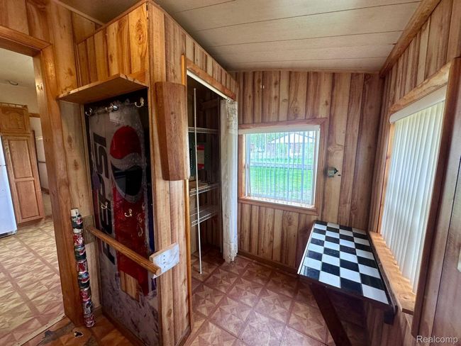 1 1 St St, House other with 3 bedrooms, 1 bathrooms and null parking in Yale MI | Image 16