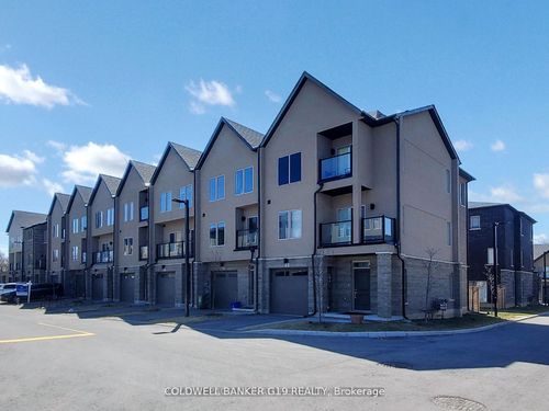 12 Raspberry Lane, Mount Hope, ON, L0R1W0 | Card Image