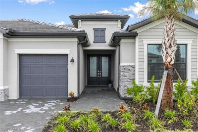 11132 Canopy Loop, House other with 3 bedrooms, 3 bathrooms and null parking in Fort Myers FL | Image 2