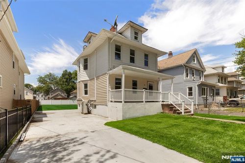 40 Teaneck Rd, Ridgefield Park, NJ, 07660-2346 | Card Image