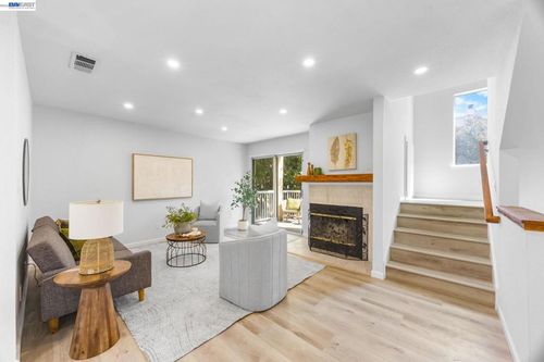278 Estabrook St, San Leandro, CA, 94577 | Card Image