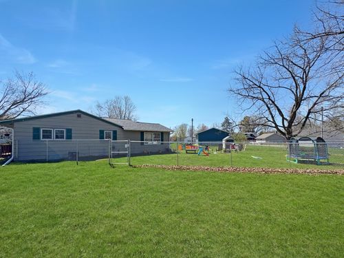 501 S 8th St, Luck, WI, 54853-9013 | Card Image