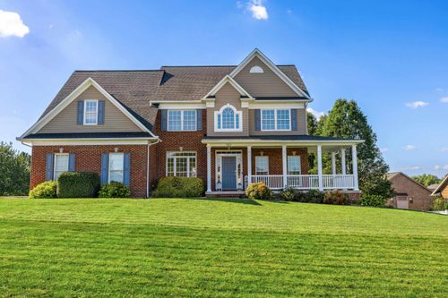 303 Melvin Cir, Bridgewater, VA, 22812-1663 | Card Image