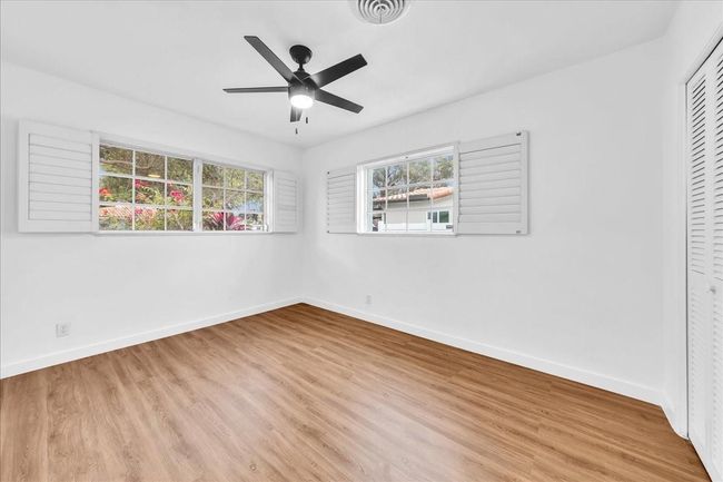 Guest Bedroom #1 with Walk-in Closet | Image 31