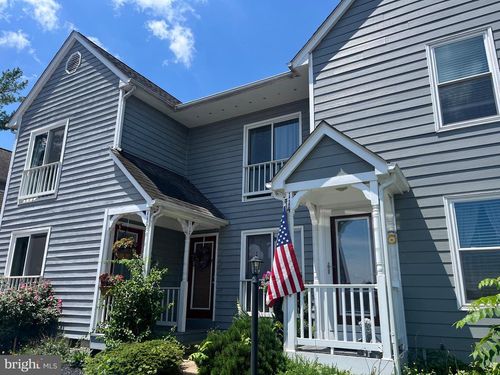 112 W O St, PURCELLVILLE, VA, 20132-3008 | Card Image