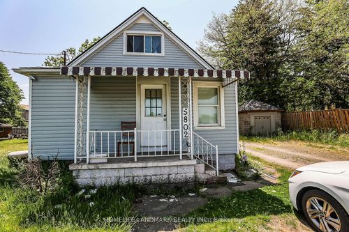 5802 North St, Niagara Falls, ON, L2G1J6 | Card Image