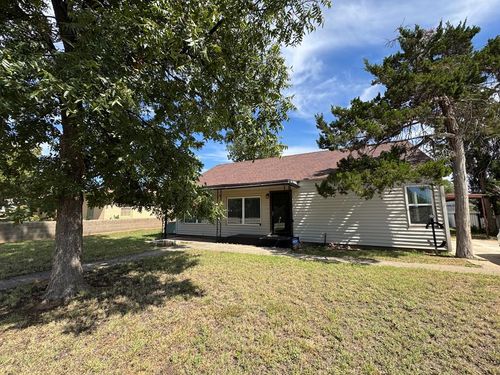 1540 Hickory St, Colorado City, TX, 79512-4609 | Card Image