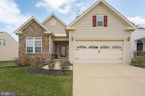 27 Simpkins Ln, PEMBERTON, NJ, 08068-1565 | Card Image