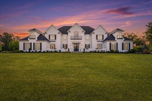 527 Salem Heights Dr, Gibsonia, PA, 15044-6137 | Card Image