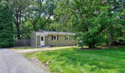 819 South St, Etna, OH, 43018-9018 | Card Image