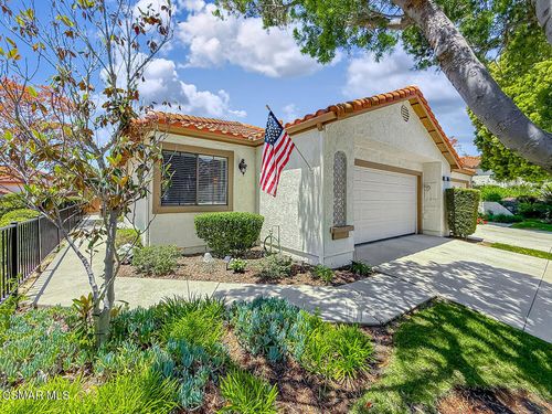 657 Cartpath Pl, Simi Valley, CA, 93065-6602 | Card Image