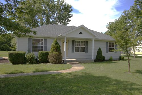 302 W Mill St, Humansville, MO, 65674-8592 | Card Image