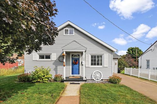 106 W Pine Street, Dodgeville, WI, 53533 | Card Image