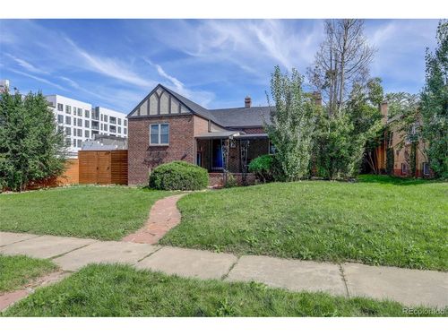 1476 Dahlia St, Denver, CO, 80220-2453 | Card Image