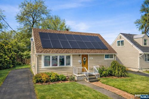 186 10th Ave, Hawthorne, NJ, 07506-1638 | Card Image