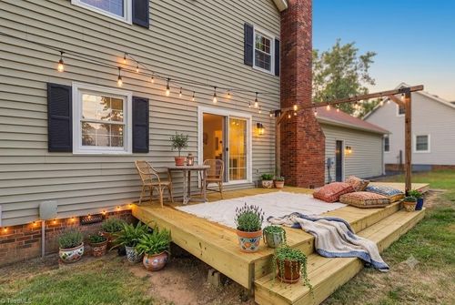 4518 Oak Hollow Dr, High Point, NC, 27265-9692 | Card Image