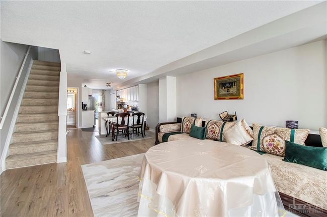 872 Longfields Dr, Condo with 2 bedrooms, 3 bathrooms and 1 parking in Ottawa ON | Image 7