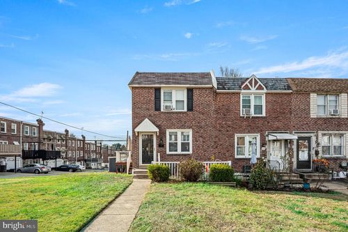 614 S Garfield Ave, GLENOLDEN, PA, 19036-1629 | Card Image