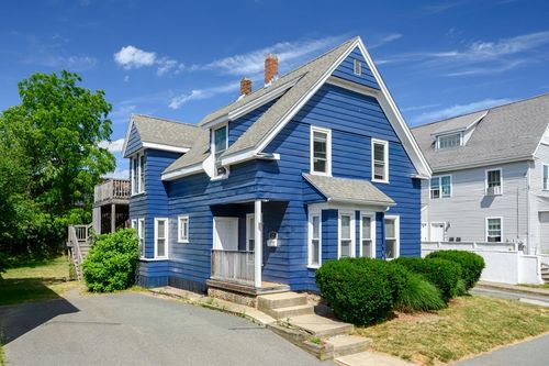 28 Blanchard St, Rockland, MA, 02370-1808 | Card Image