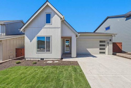 1459 Ne Whistle Way, Prineville, OR, 97754-3238 | Card Image