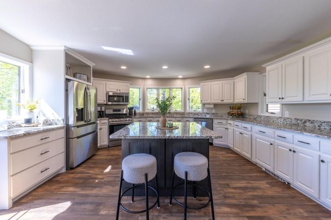 Kitchen | Image 7