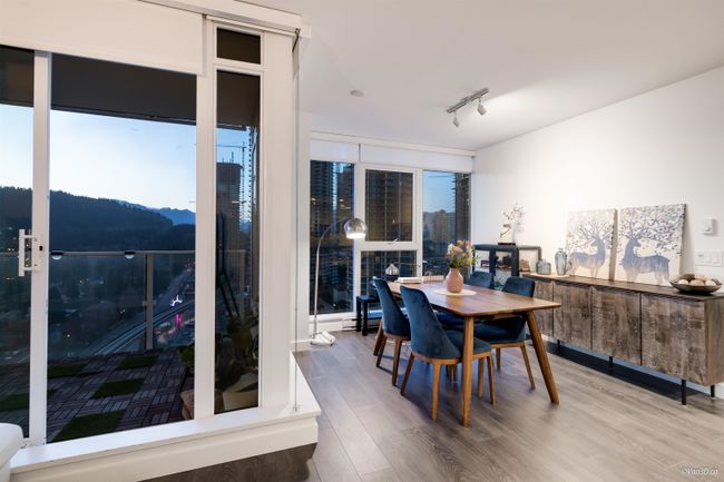 1907 - 652 Whiting Way, Condo with 2 bedrooms, 2 bathrooms and 1 parking in Coquitlam BC | Image 5