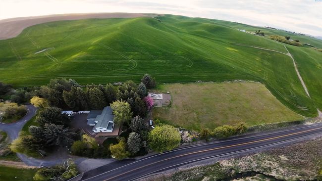 6302 Sand Rd, Home with 4 bedrooms, 3 bathrooms and null parking in Pullman WA | Image 17