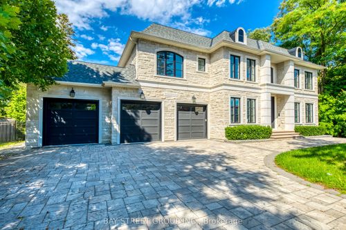 38 Kirk Dr, Thornhill, ON, L3T3L1 | Card Image