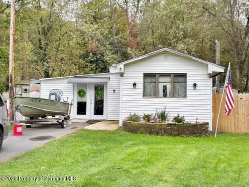 206 Wyalusing Street, Old Forge, PA, 18518 | Card Image