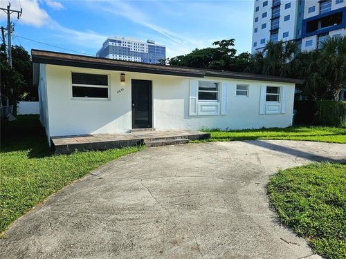 10680 Sw 4th St, Miami, FL, 33174-1635 | Card Image