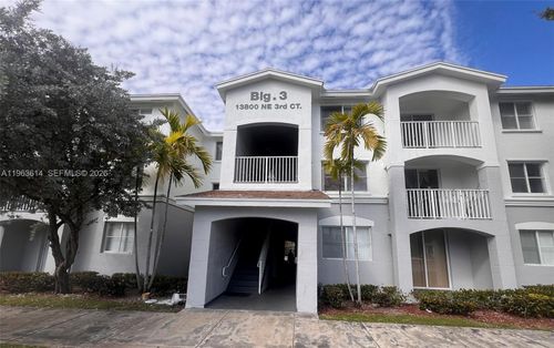 apt-305-13800 Ne 3rd Ct, North Miami, FL, 33161-3789 | Card Image