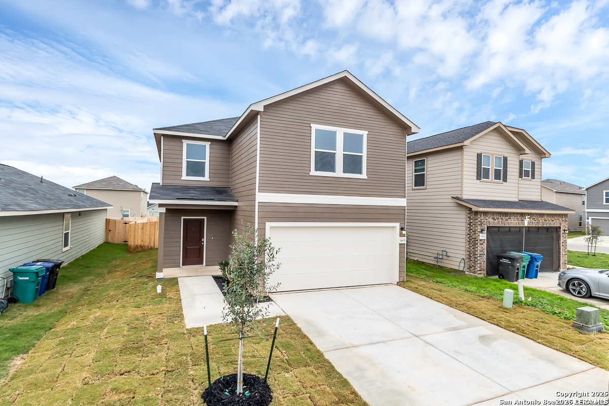 Residential Lease in Elmendorf 5