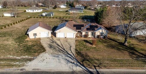 26 S Shores, Sullivan, IL, 61951-8518 | Card Image