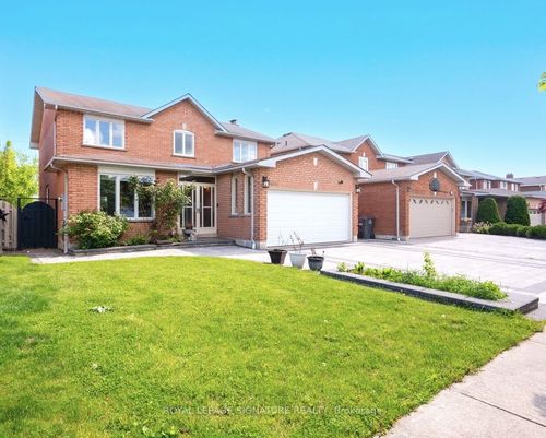 4424 Grassland Cres, Mississauga, ON, L5V1E2 | Card Image