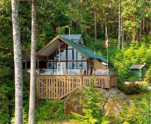 4 Christian Cove, Pitt Meadows, BC, V3Y1Z1 | Card Image