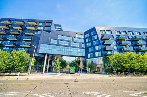 526-47 Lower River St, Toronto, ON, M5A0G1 | Card Image