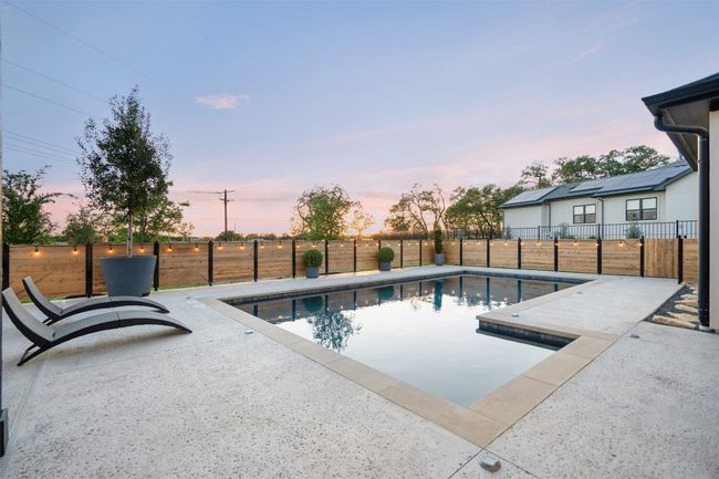 Brand new pool with hotel pool deck vibes. Overlooking a beautiful ranch and stunning sunsets. | Image 33