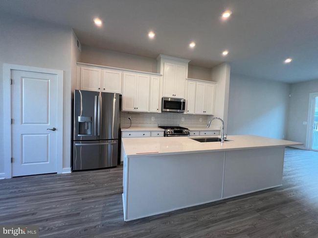 1800 Cherry Birch St, Townhouse with 5 bedrooms, 5 bathrooms and null parking in DUMFRIES VA | Image 39