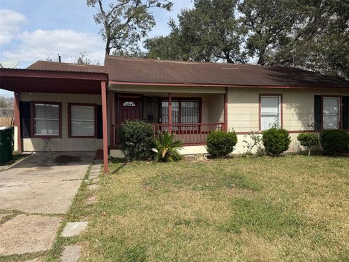 5933 Southgood St, Houston, TX, 77033-1932 | Card Image