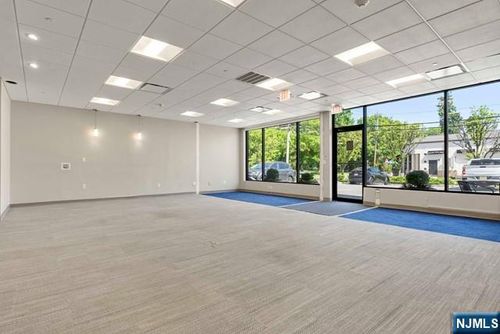 156 Piermont Rd, Cresskill, NJ, 07626-1521 | Card Image