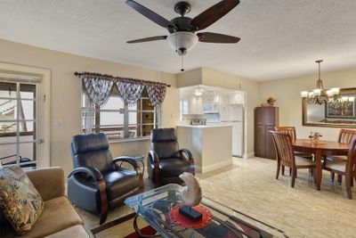 K222 - 5300 Washington St, Condo with 2 bedrooms, 2 bathrooms and null parking in Hollywood FL | Image 1