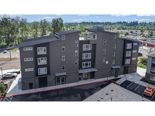 1707 Ne 223rd Ave, Fairview, OR, 97024-2621 | Card Image